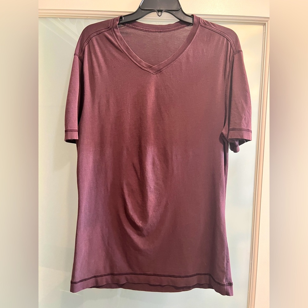 Lululemon Wine 5 year Basic V-neck Sz. L MSRP: $58+tax